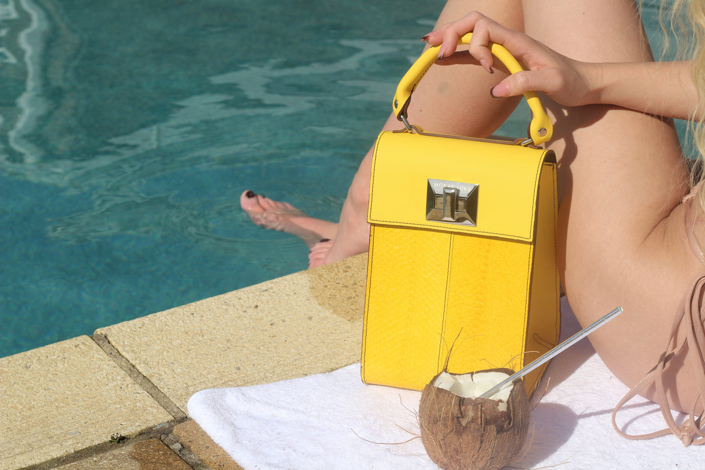 Yellow Meredith | Salmon Leather