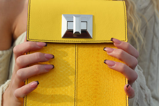 Yellow Meredith | Salmon Leather